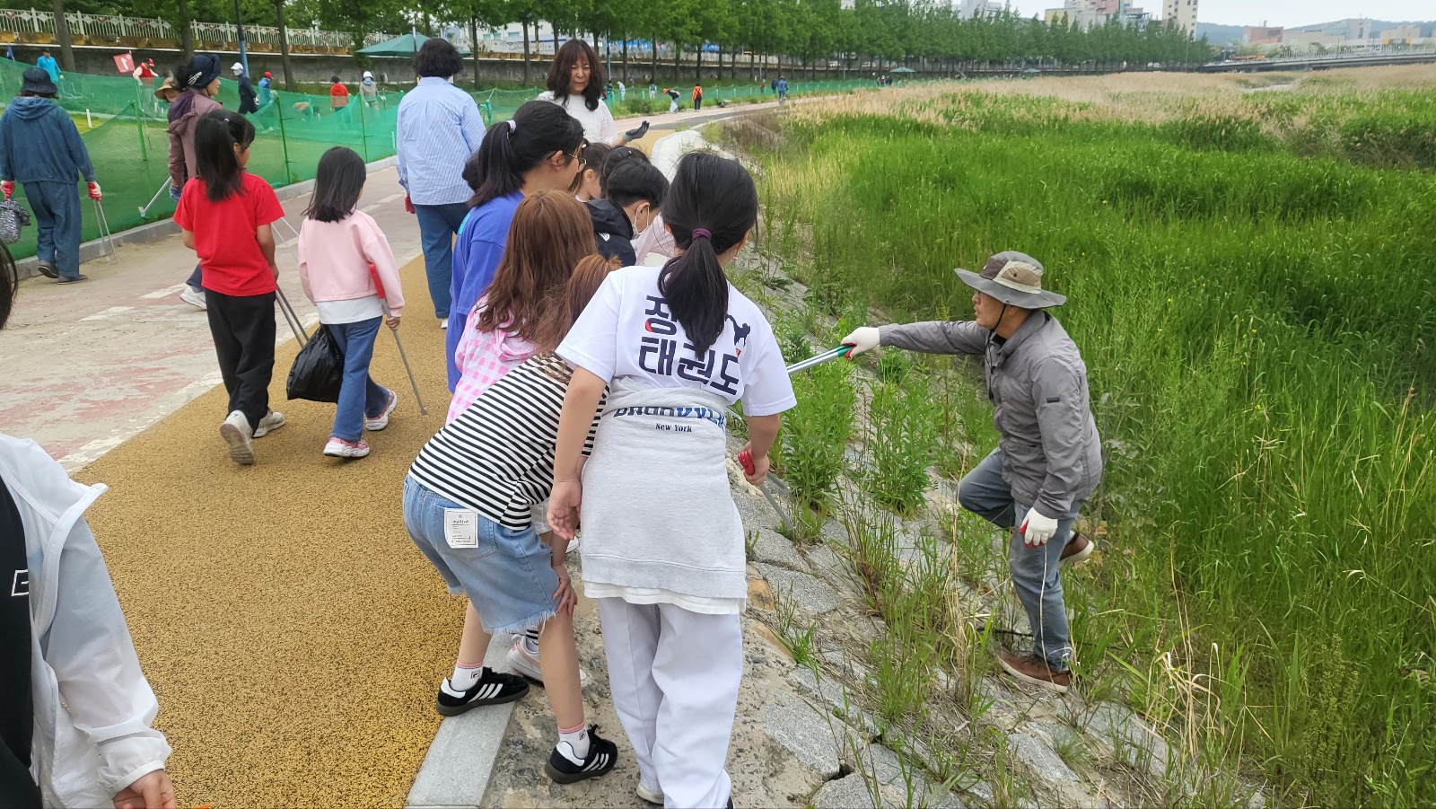 사진3
